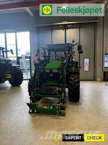 John Deere 5100R Traktory