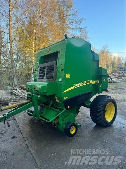 John Deere 582 Lisy na okrúhle balíky