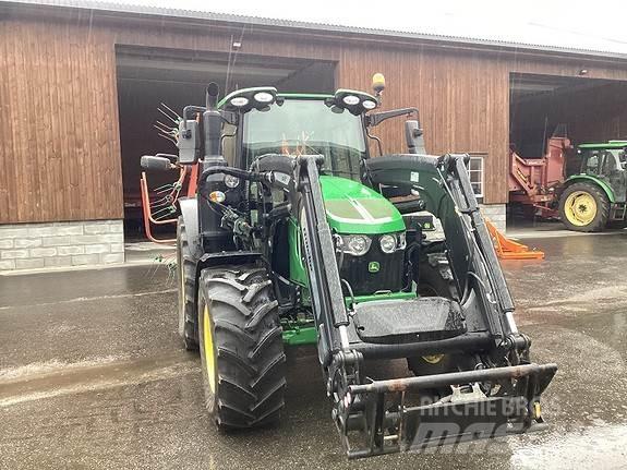 John Deere 6100m Traktory