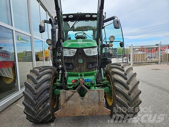 John Deere 6125R Traktory