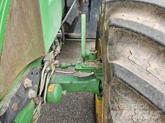 John Deere 6125R Traktory