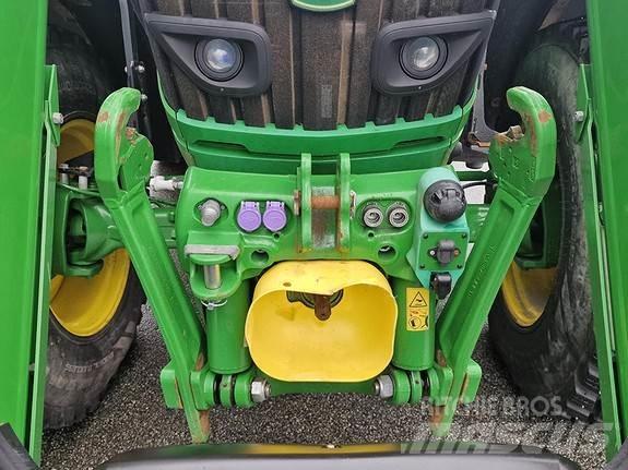 John Deere 6145R Traktory