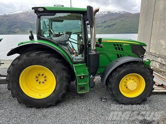 John Deere 6155R Traktory