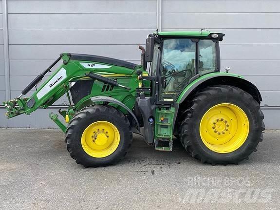 John Deere 6215R Traktory