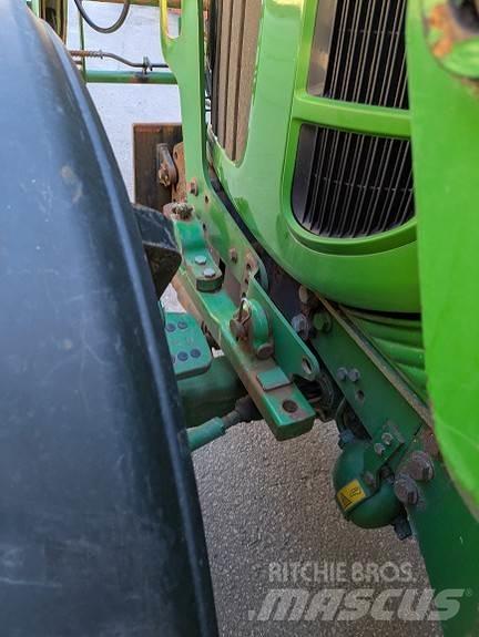 John Deere 6430 Traktory