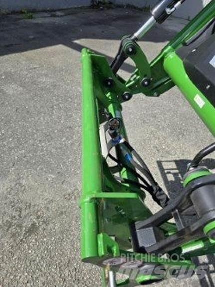 John Deere 6R 150 Traktory