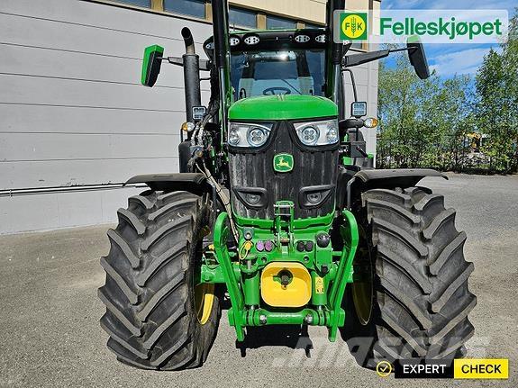 John Deere 6R 215 Traktory
