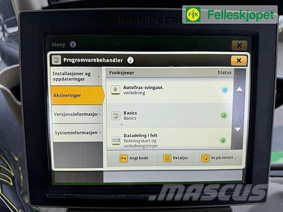 John Deere 6R 215 Traktory