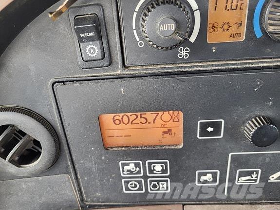 John Deere 7720 Traktory