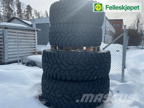 John Deere 7R Traktory