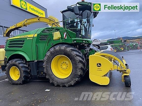 John Deere 8400 Riadkovače