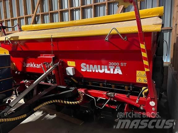 Junkkari ST3000 Rozmetadlá maštaľného hnoja