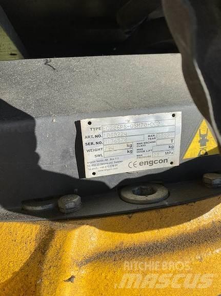 Kobelco SK230 Pásové rýpadlá