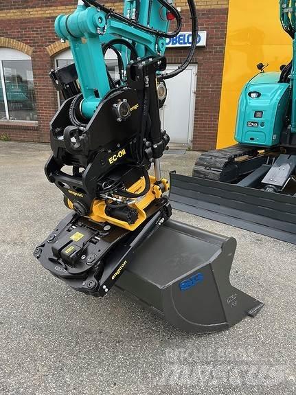 Kobelco SK75R-7 Pásové rýpadlá