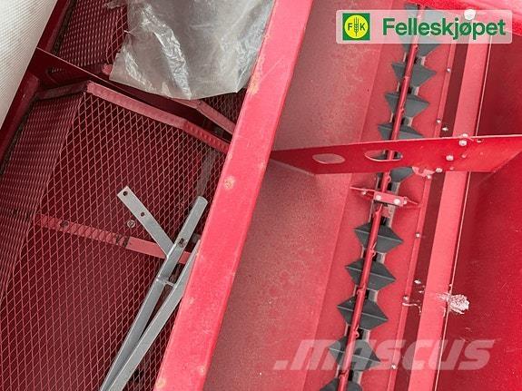 Kongskilde HT 3000 Rozmetadlá priemyselných hnojív