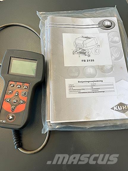 Kuhn 2135 Lisy na okrúhle balíky