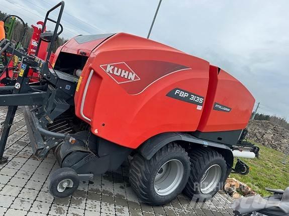 Kuhn FBP 3135 Lisy na okrúhle balíky