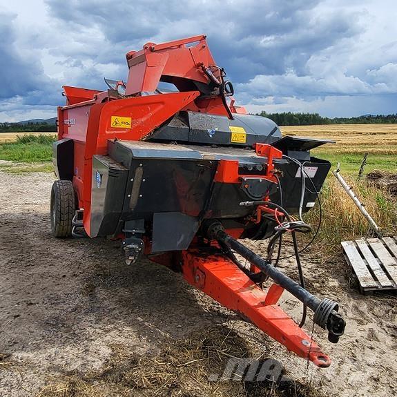 Kuhn Primor 5570M Lisy na okrúhle balíky