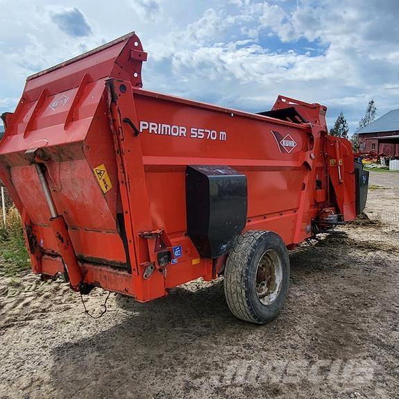 Kuhn Primor 5570M Lisy na okrúhle balíky