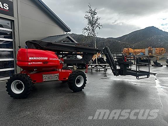 Manitou 160 Atj + 3 Ďalšie zdvíhacie zariadenia a plošiny
