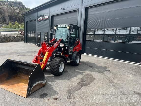 Manitou MLA5-50H Kolesové nakladače