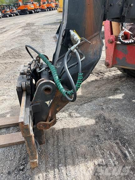 Manitou MT1740 Teleskopické manipulátory