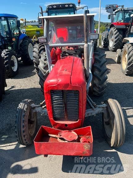 Massey Ferguson 35 Traktory