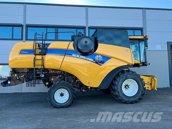 New Holland CX5080 Kombinované zberacie stroje