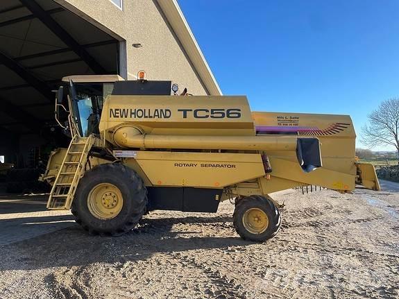 New Holland TC 56 Kombinované zberacie stroje