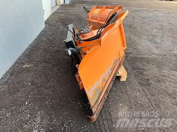 Pronar PUV-3000 Snežné pluhy, predné snežné radlice