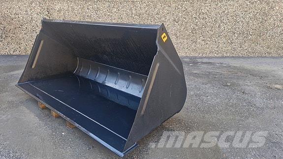 Quicke VL Pneumatiky, kolesá a ráfiky