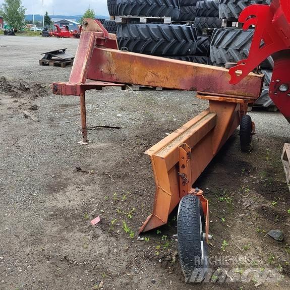 Sami 250 Snežné pluhy, predné snežné radlice