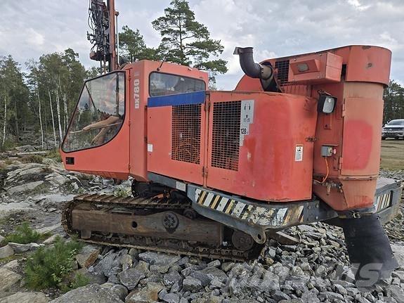 Sandvik DX780 Povrchové vrtné súpravy