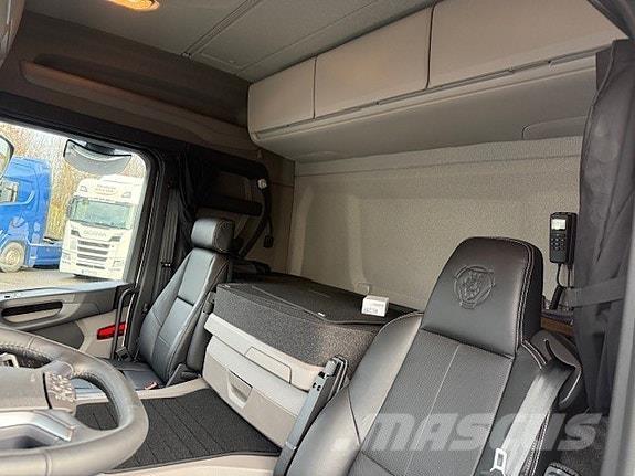 Scania P340 Skriňová nadstavba