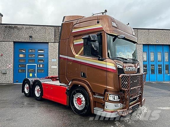 Scania R660A6X4NB Ťahače