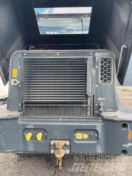 Schäffer T8620 Kolesové nakladače