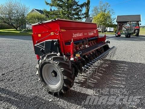 Simulta 2500LB Rozmetadlá priemyselných hnojív