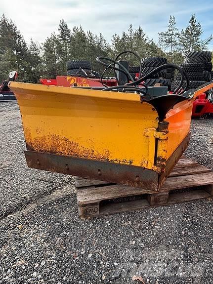 Stark NL2400L Snežné pluhy, predné snežné radlice