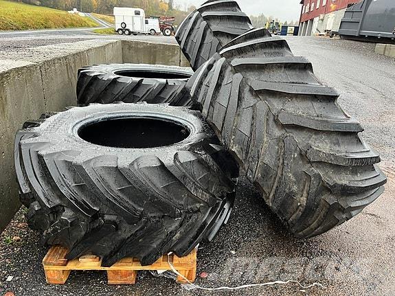 Trelleborg TM1060 Pneumatiky, kolesá a ráfiky