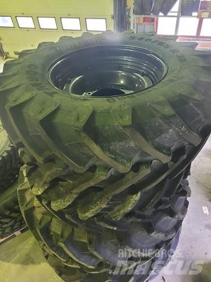 Trelleborg TM800 Ďalšie cestné a snežné stroje