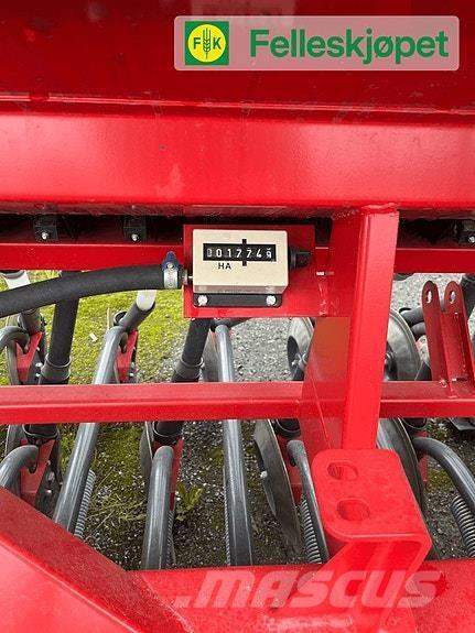 Tume CK3000 Rozmetadlá priemyselných hnojív