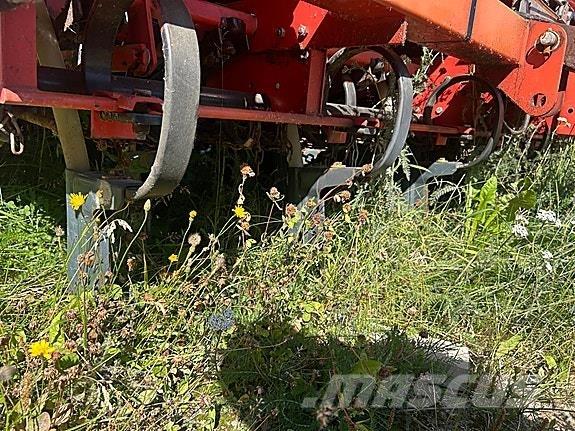 Tume HKL 3000 Rozmetadlá priemyselných hnojív