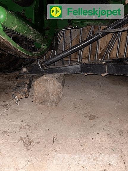 Tume kl 2500 Rozmetadlá maštaľného hnoja