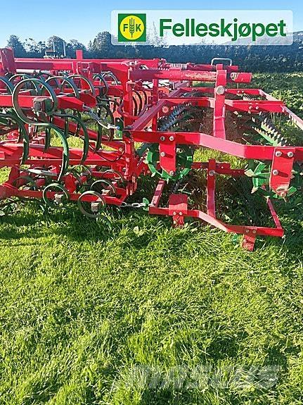 Unia Kombi 4,2 Ďalšie stroje na spracovanie pôdy a príslušenstvo