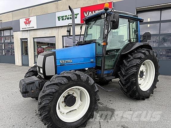 Valtra 900 TURBO Traktory