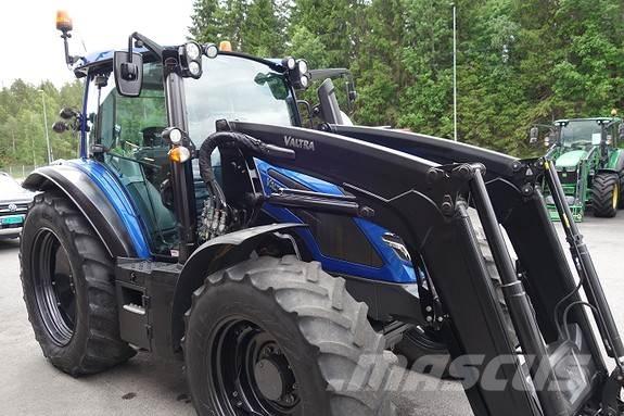 Valtra G125 Aktive Traktory