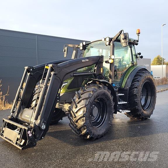 Valtra G135 Active Traktory
