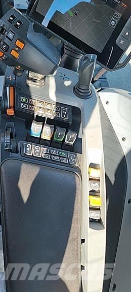 Valtra G135V Traktory