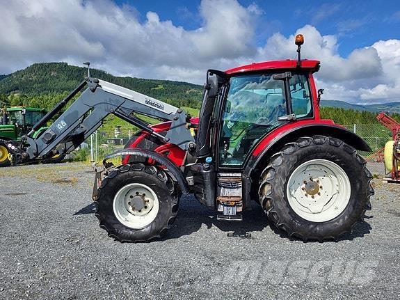 Valtra N 104 H5 Traktory