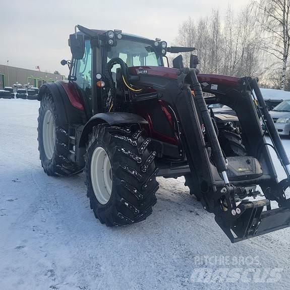 Valtra N 174 D Traktory